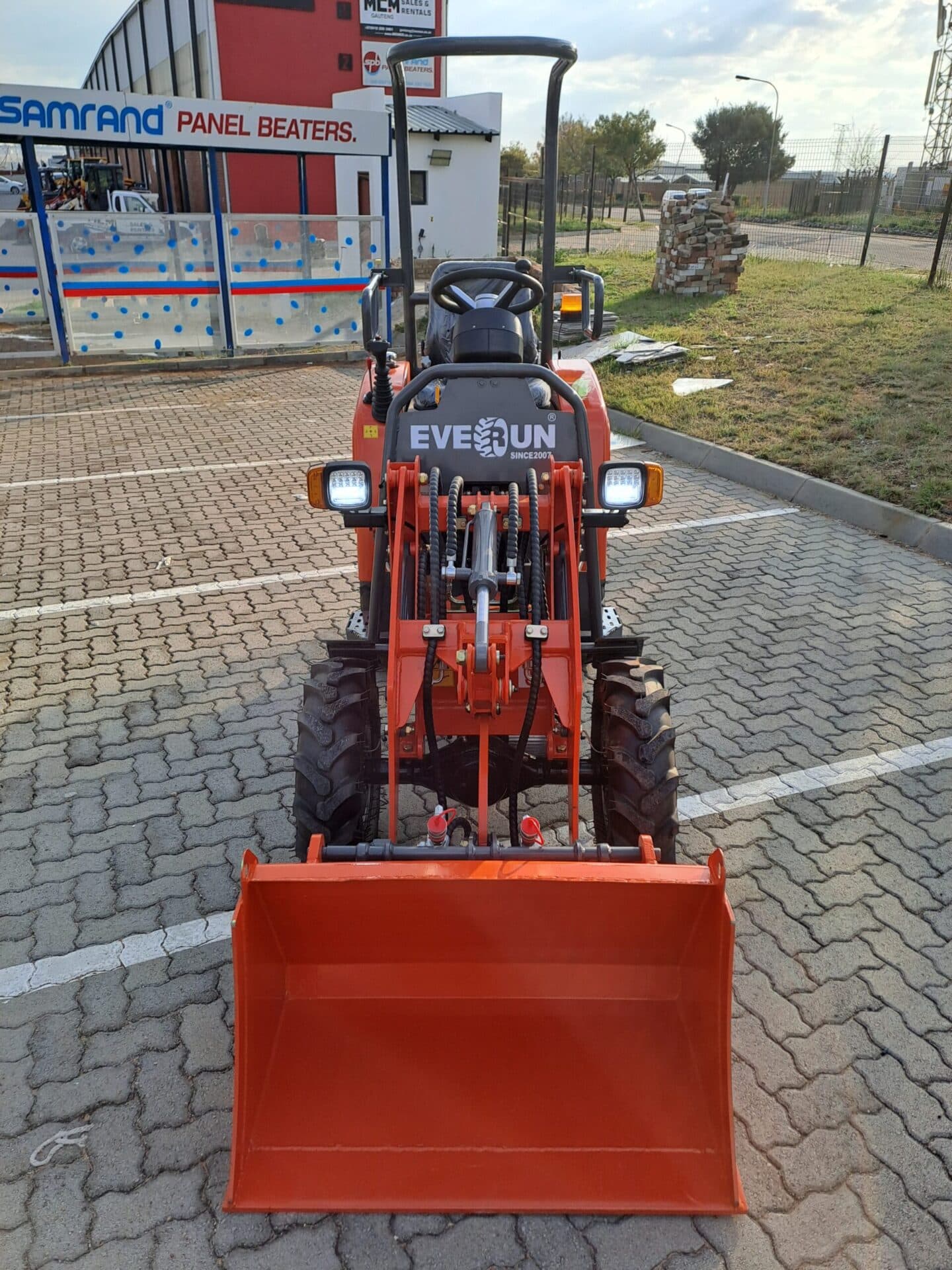 Everun EREL05 Electric Loader
