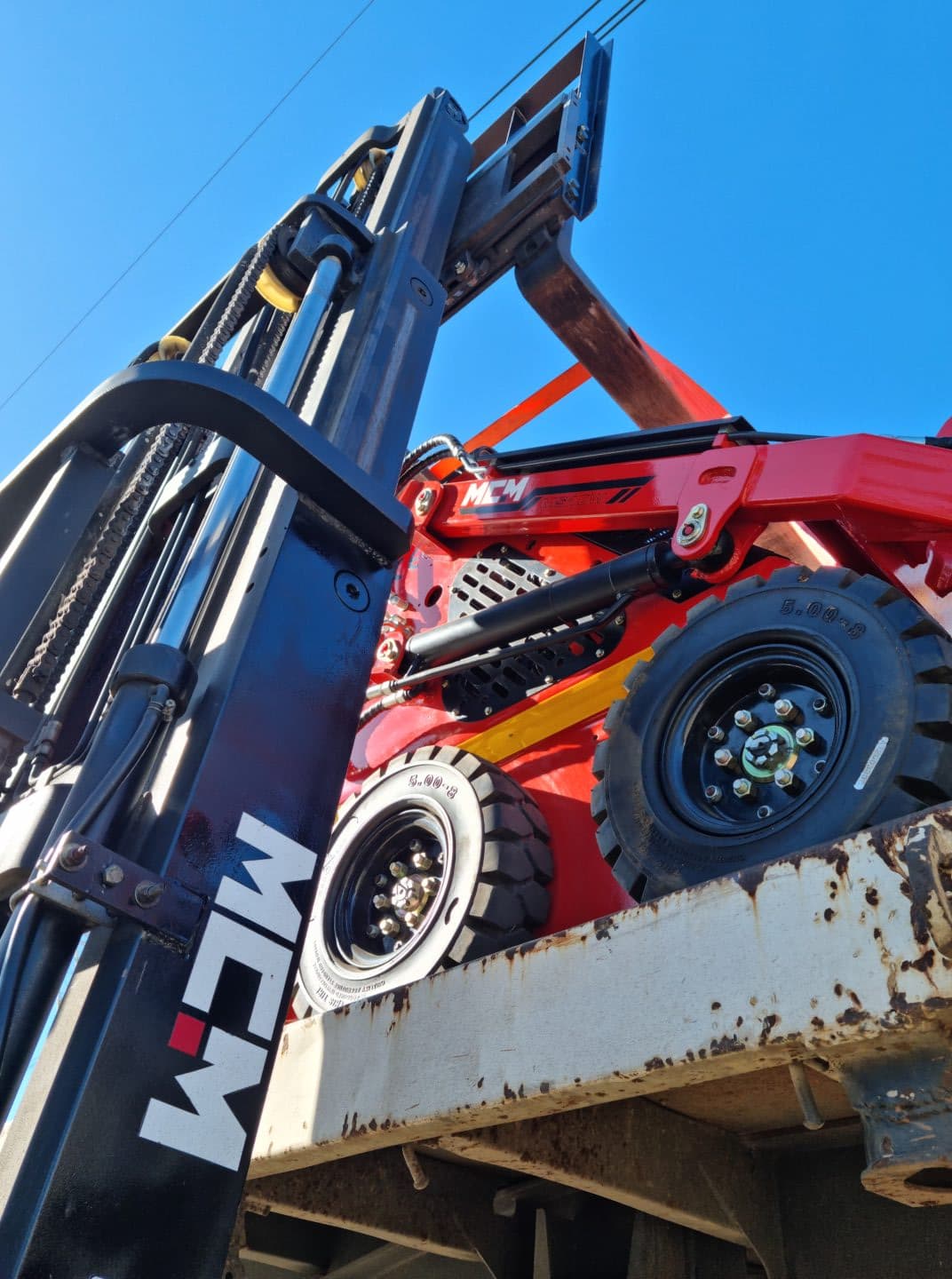 MCM MS10W Mini Skid Steer