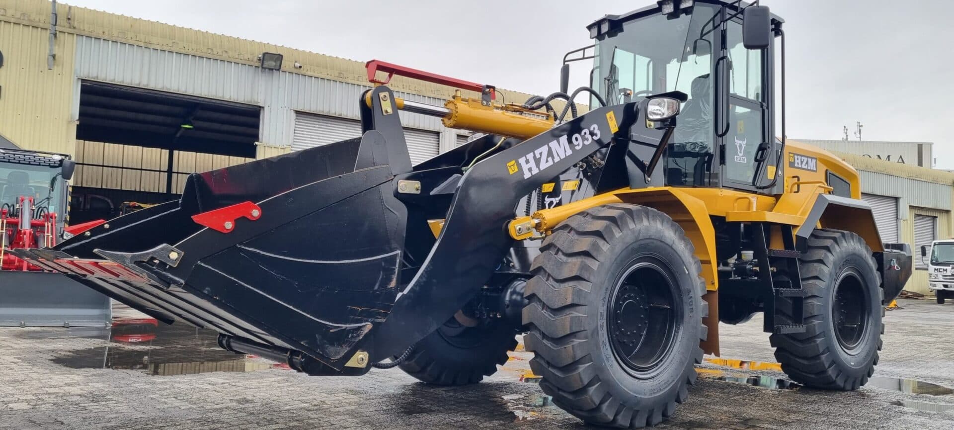 HZM 933 Front End Loader