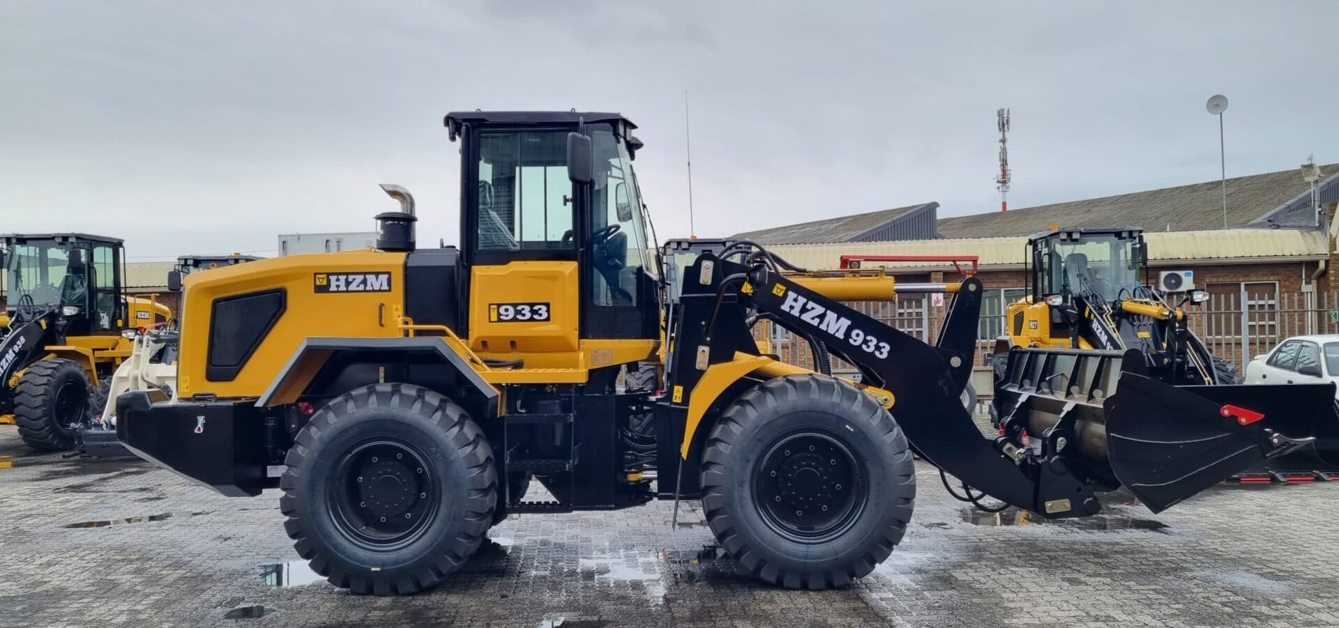 HZM 933 Front End Loader