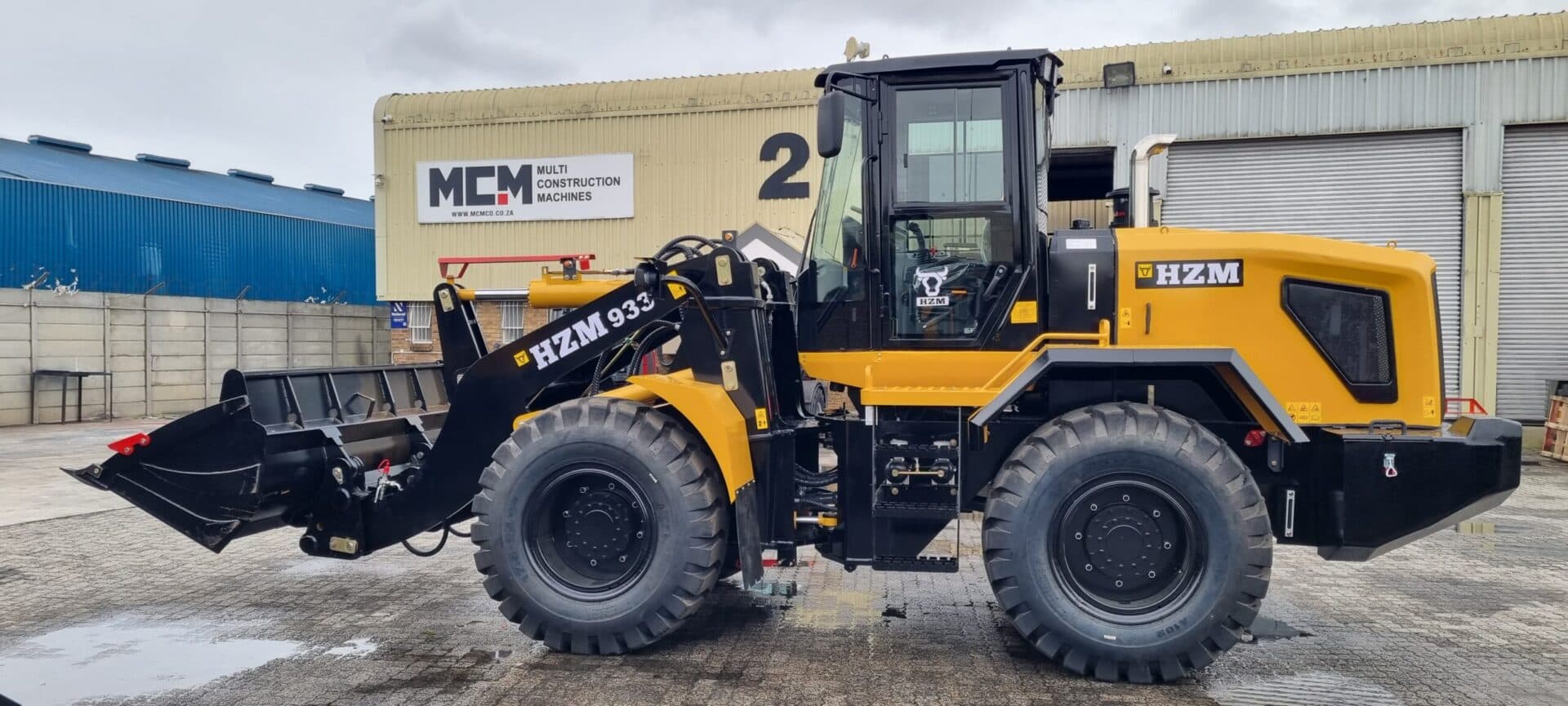 HZM 933 Front End Loader