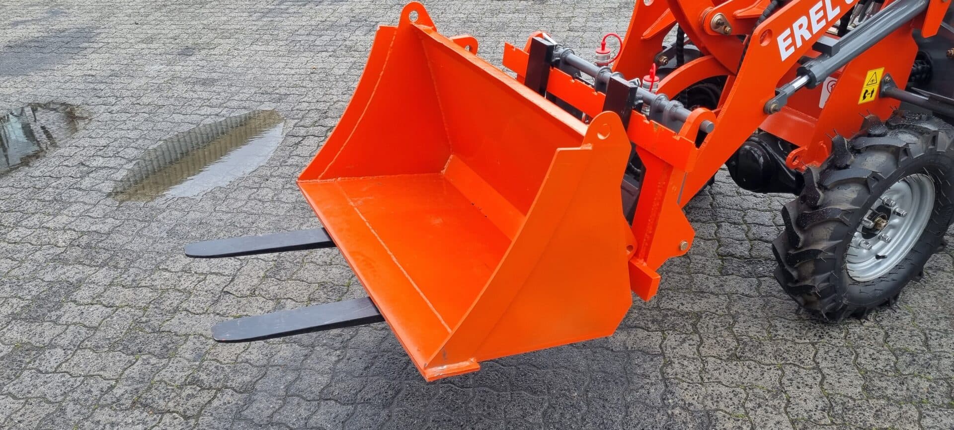 Everun EREL05 Electric Loader