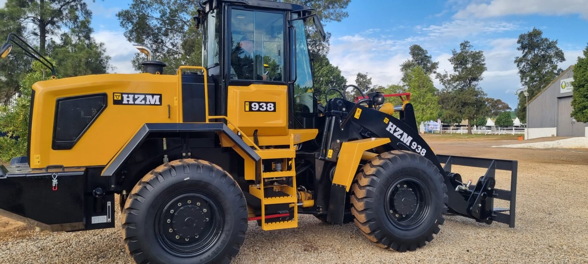 HZM 938 Front End Loader
