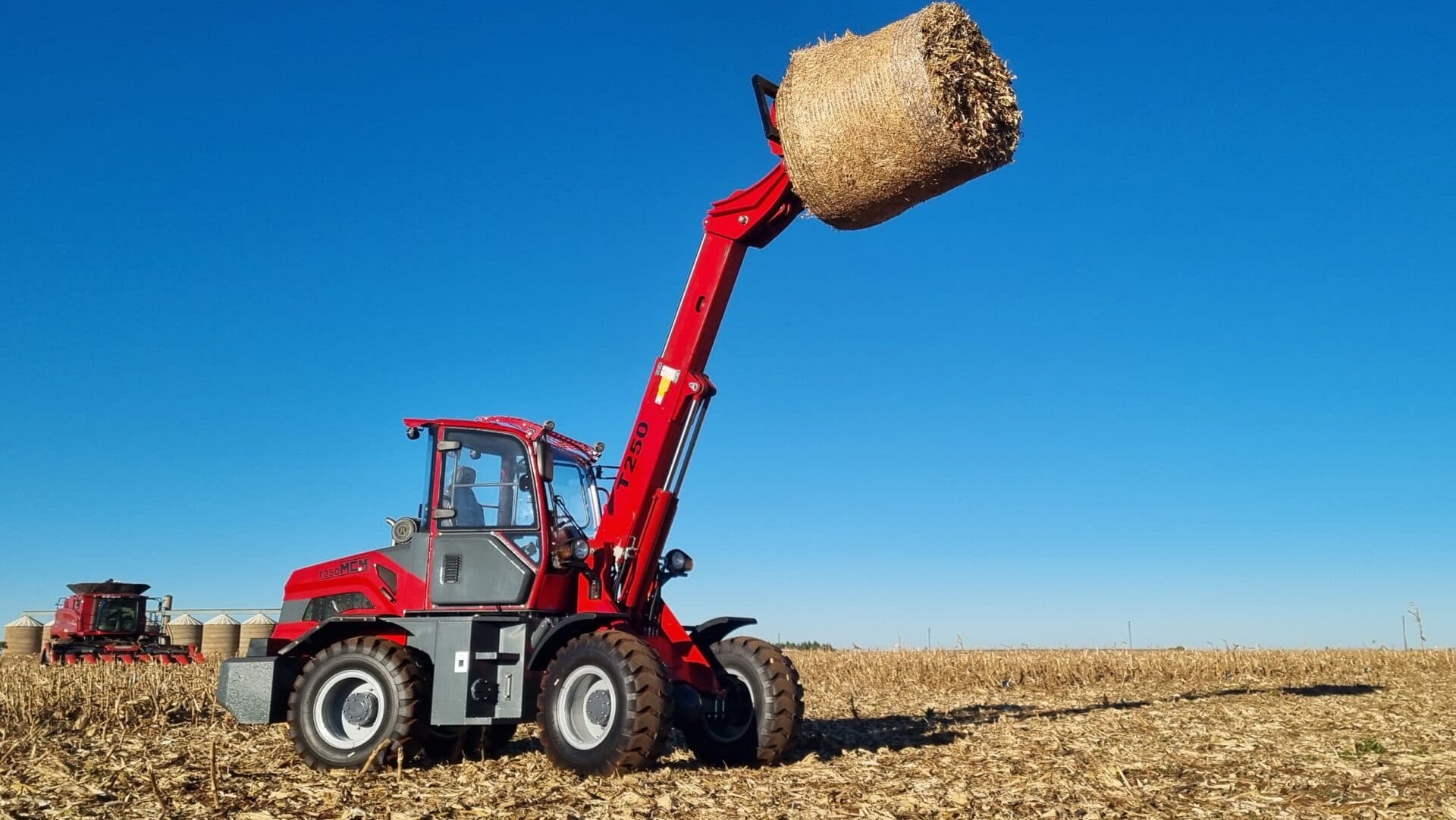 MCM T250 Telescopic Loader