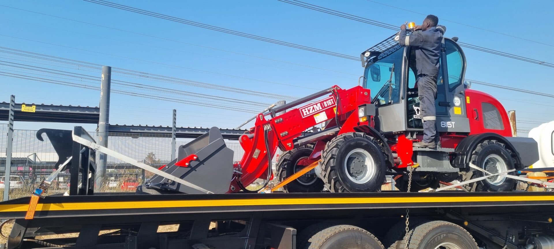 HZM 816T Telescopic Loader