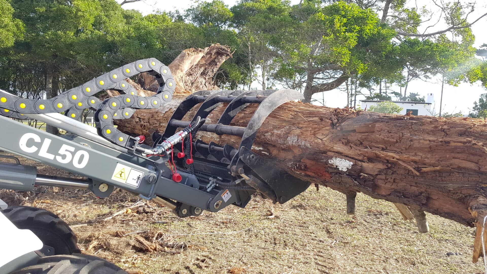 MCM CL50 Compact Loader