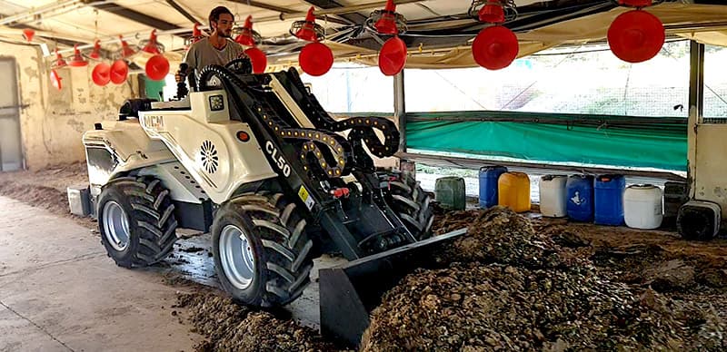 MCM CL50 Compact Loader