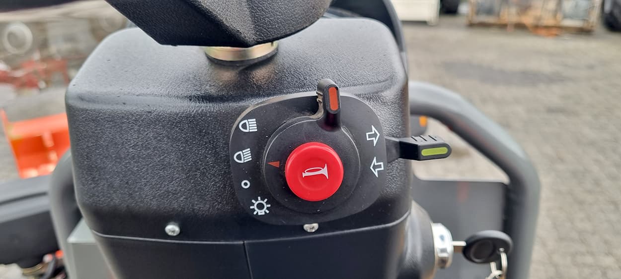 Everun EREL05 Electric Loader