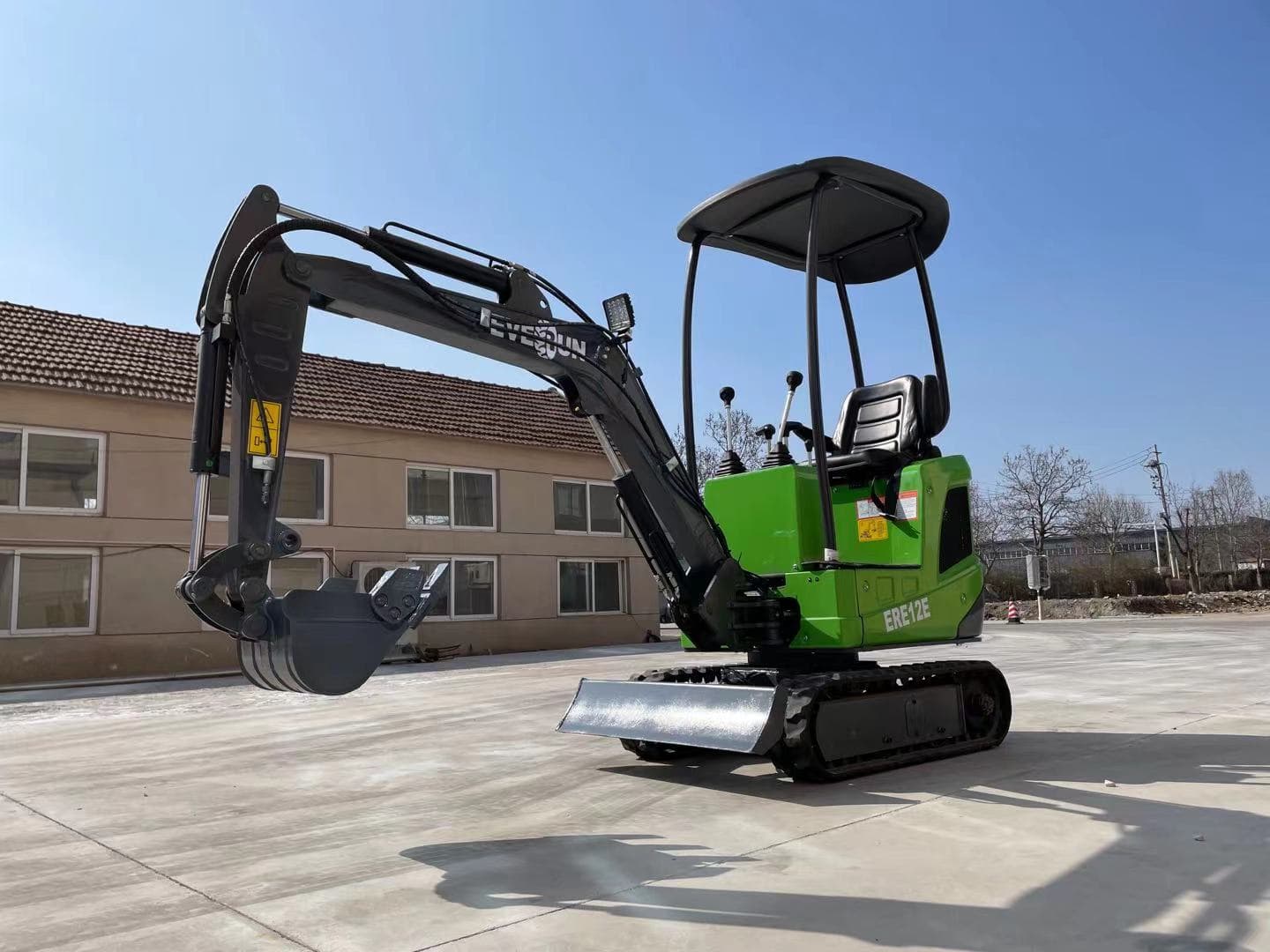 Everun ERE12E Electric Excavator