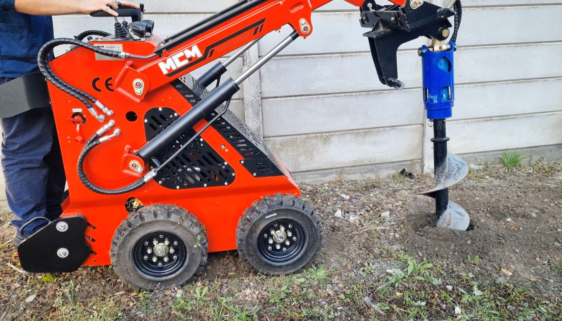 MCM MS10W Mini Skid Steer