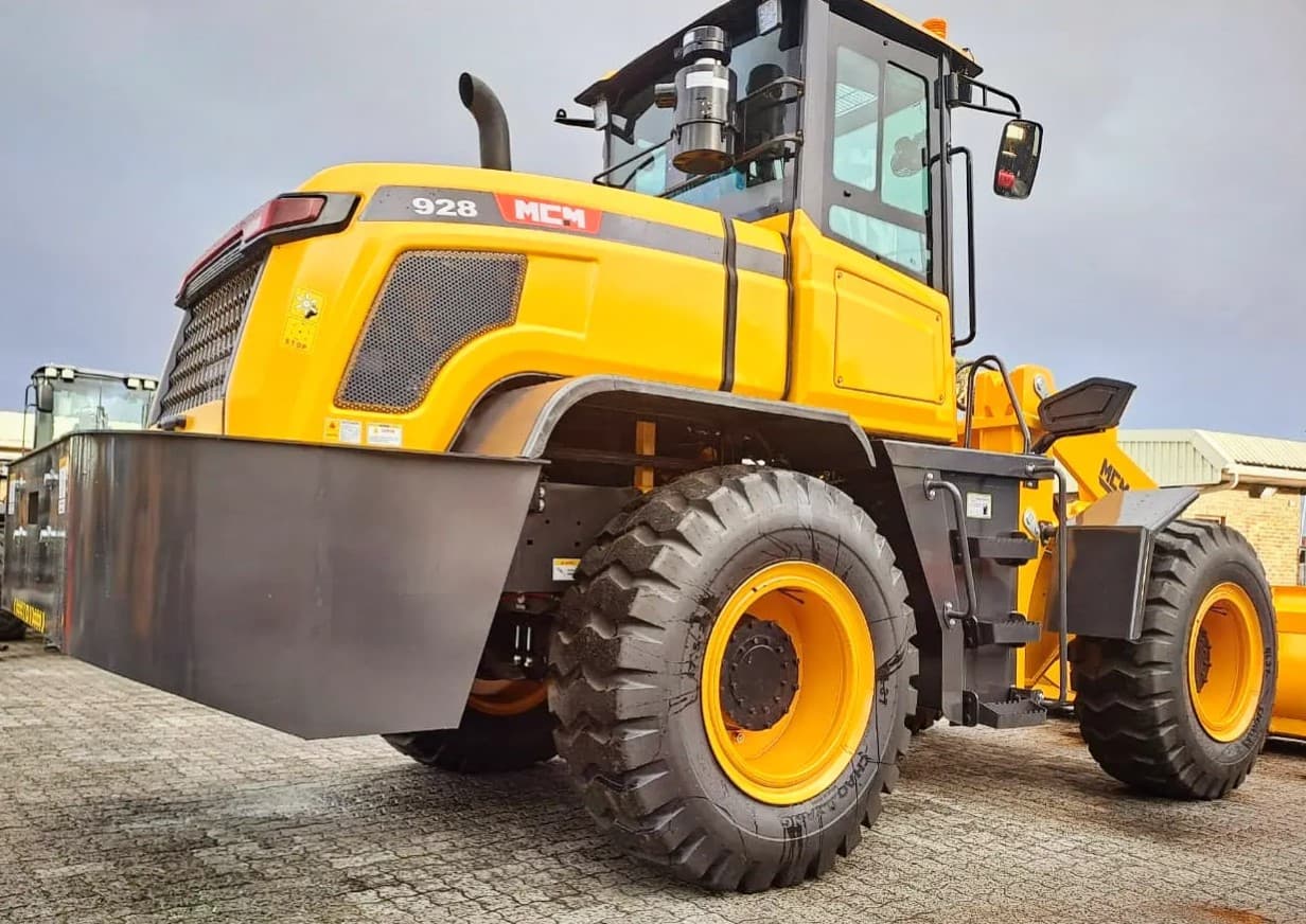 MCM 928 Front End Loader