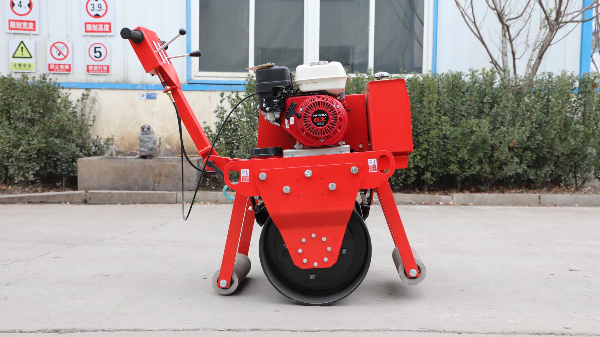 MCM KP30 Road Roller