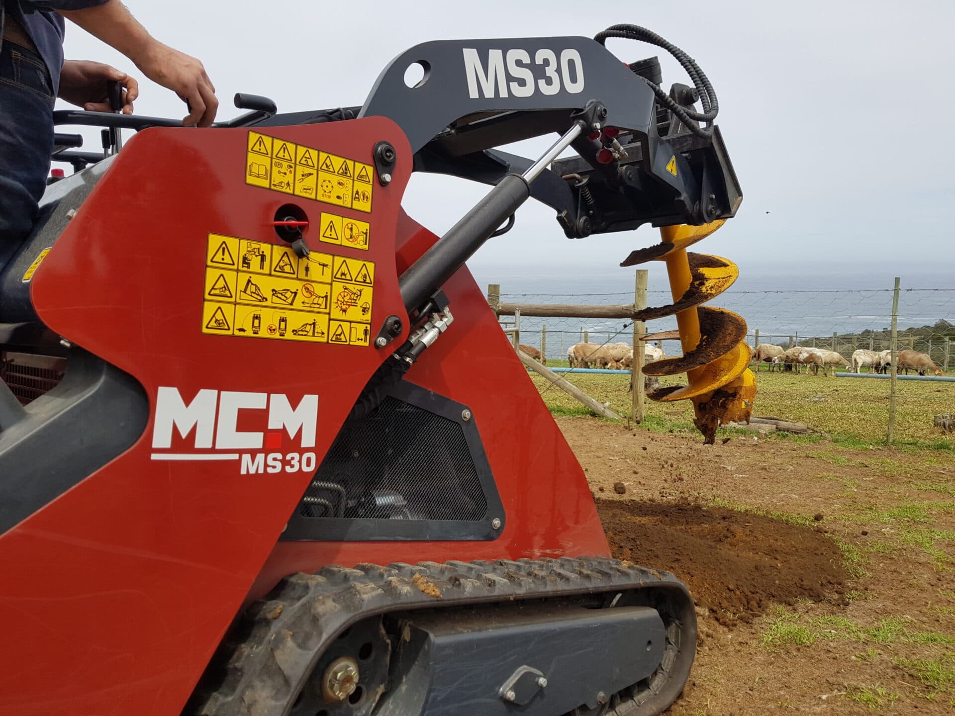 MCM MS30 Mini Skid Steer