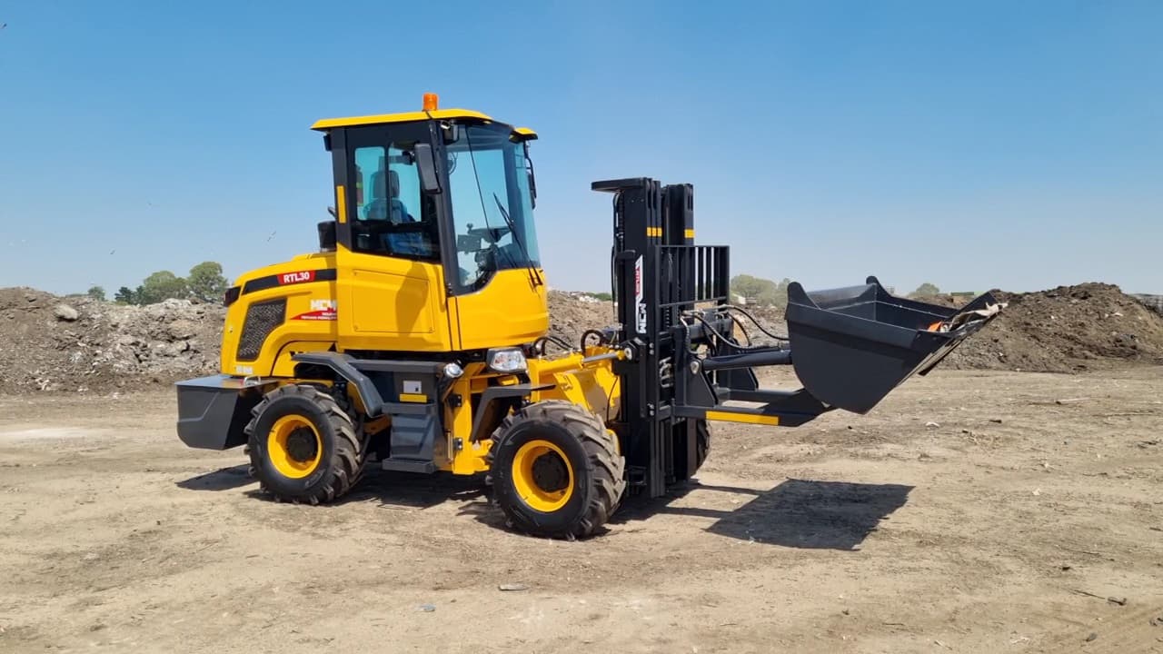 MCM RTL30 Rough Terrain Forklift