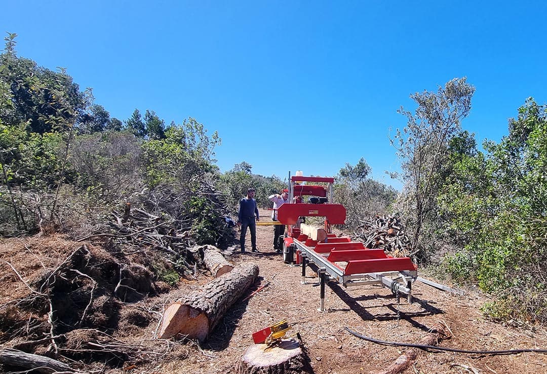 MCM SM420 Portable Sawmill