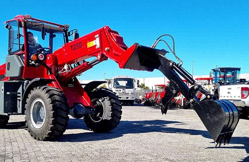MCM T250 Telescopic Loader