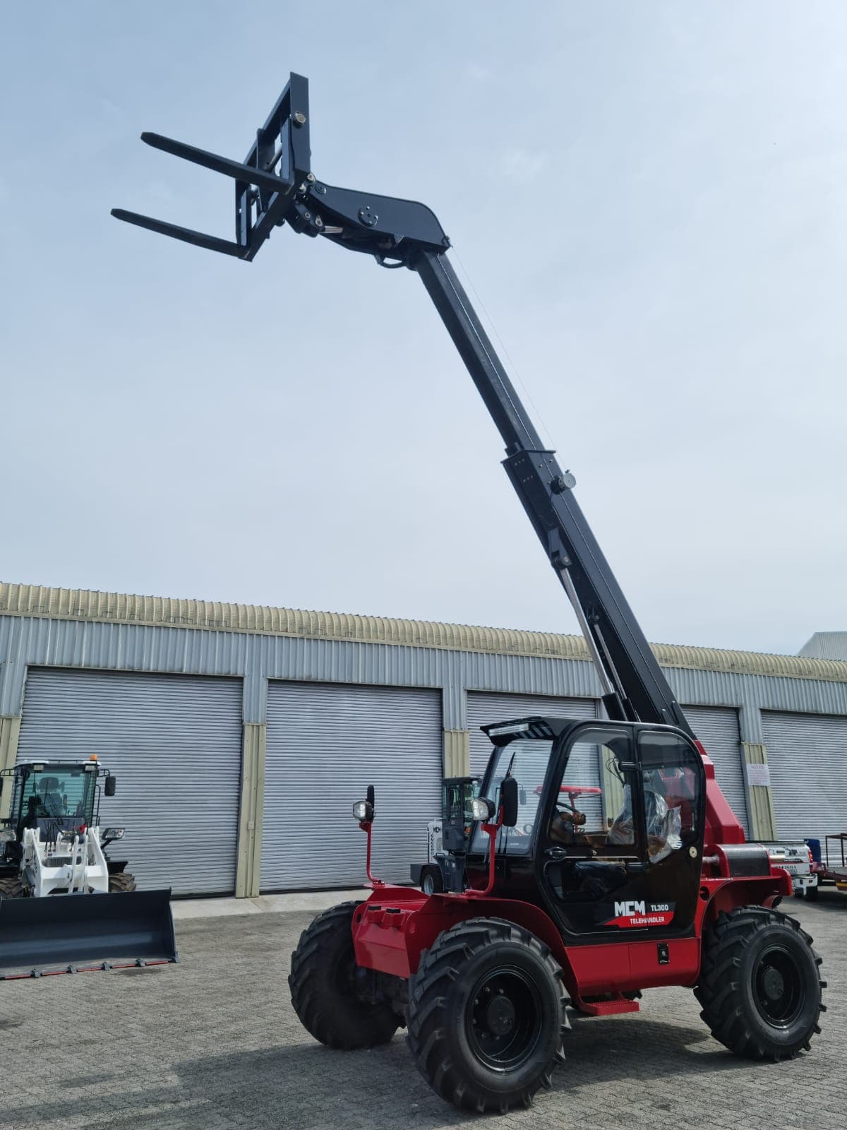 MCM TL300 Telehandler