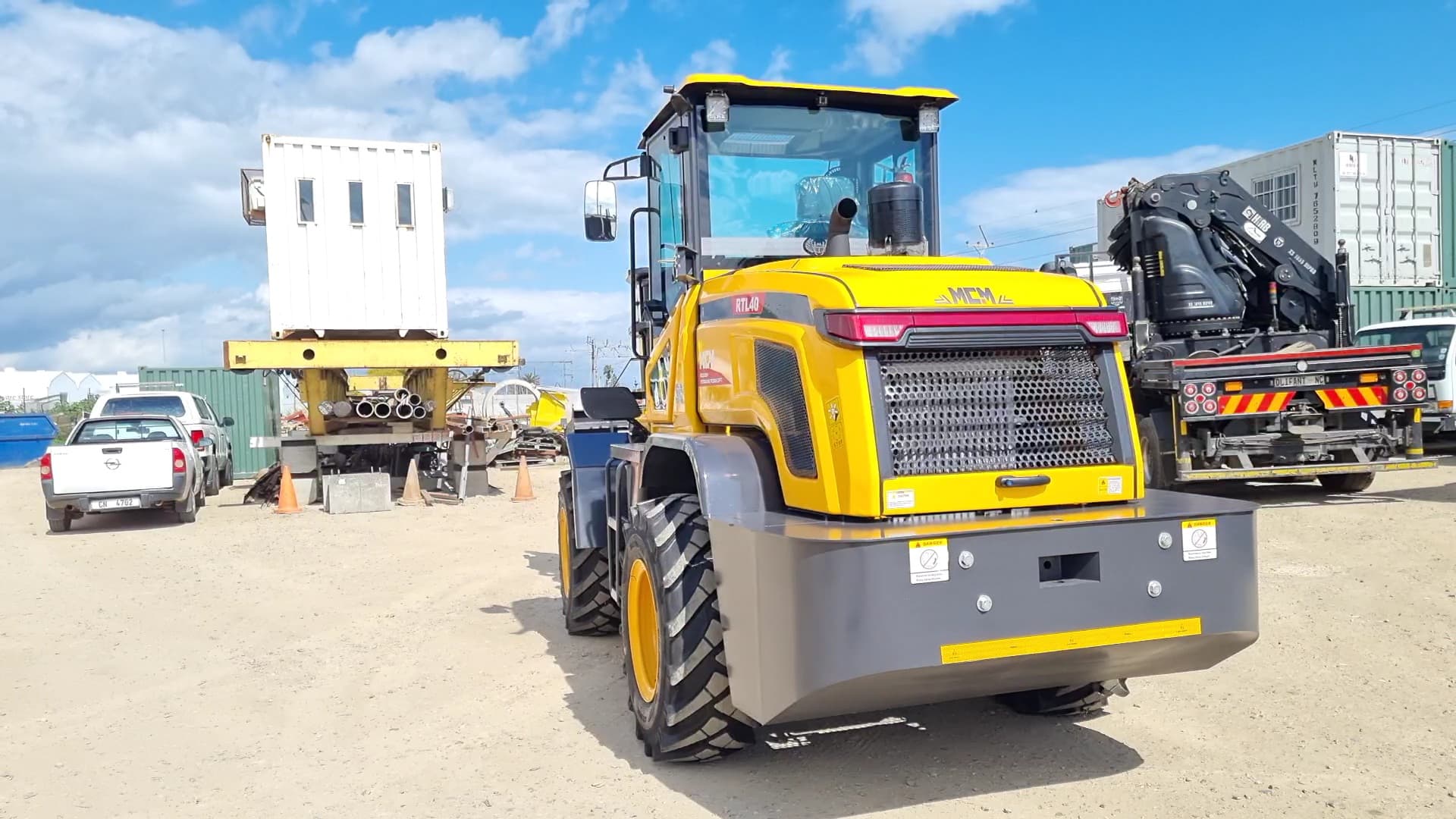 MCM RTL40 Rough Terrain Forklift