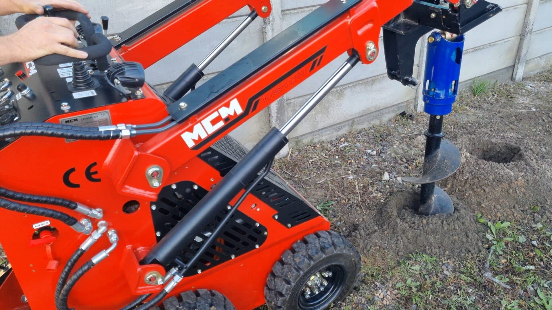 MCM MS10W Mini Skid Steer