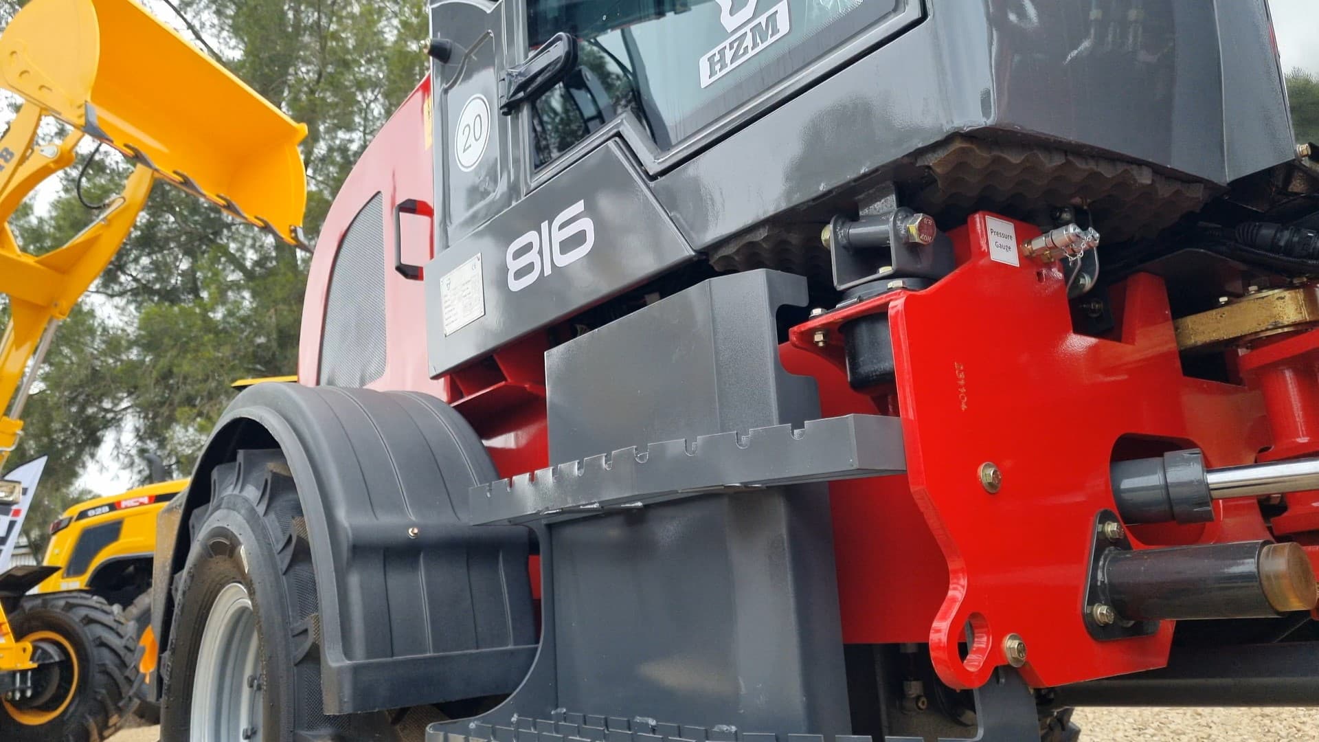 HZM 816 Front End Loader