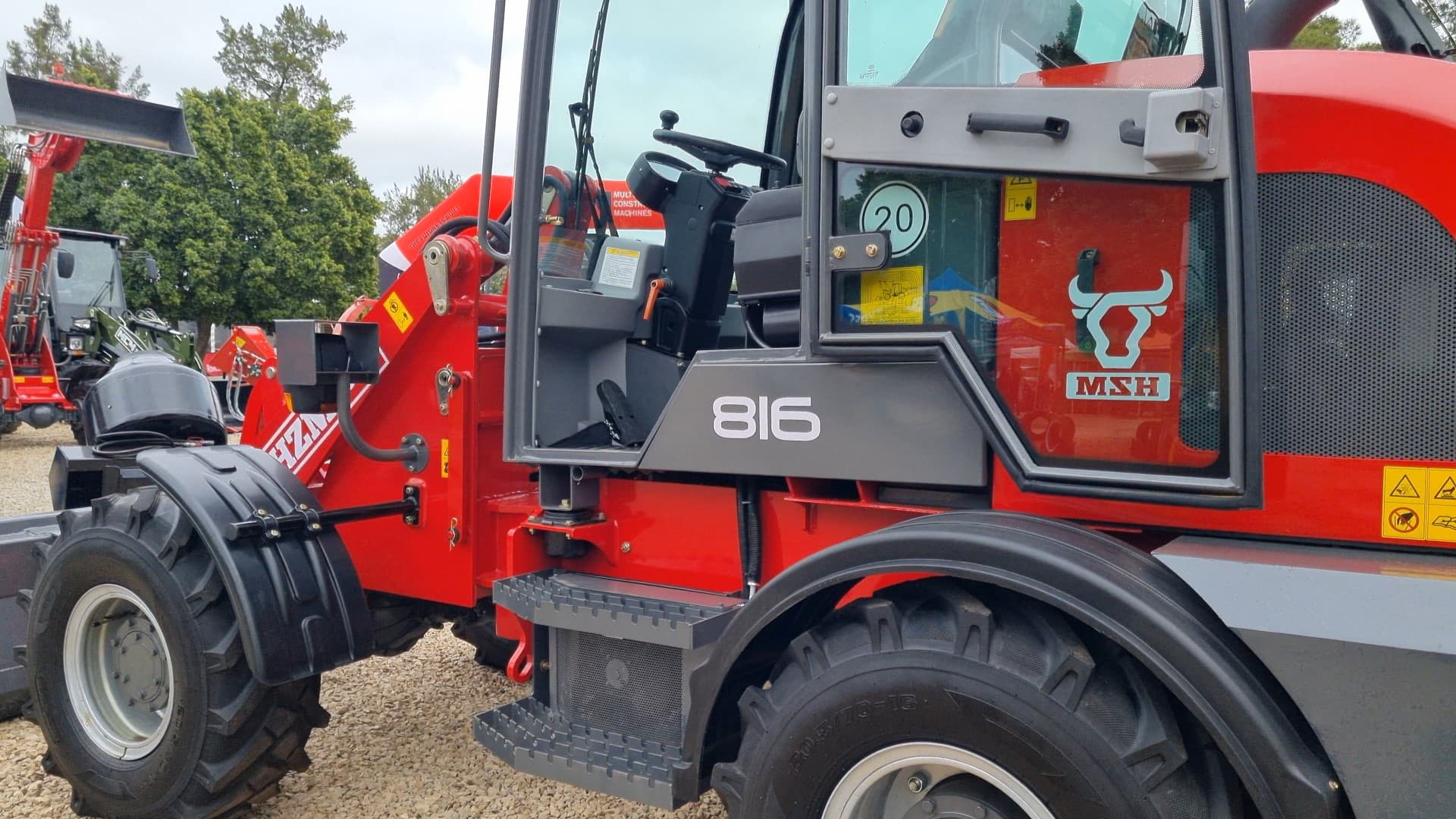 HZM 816 Front End Loader