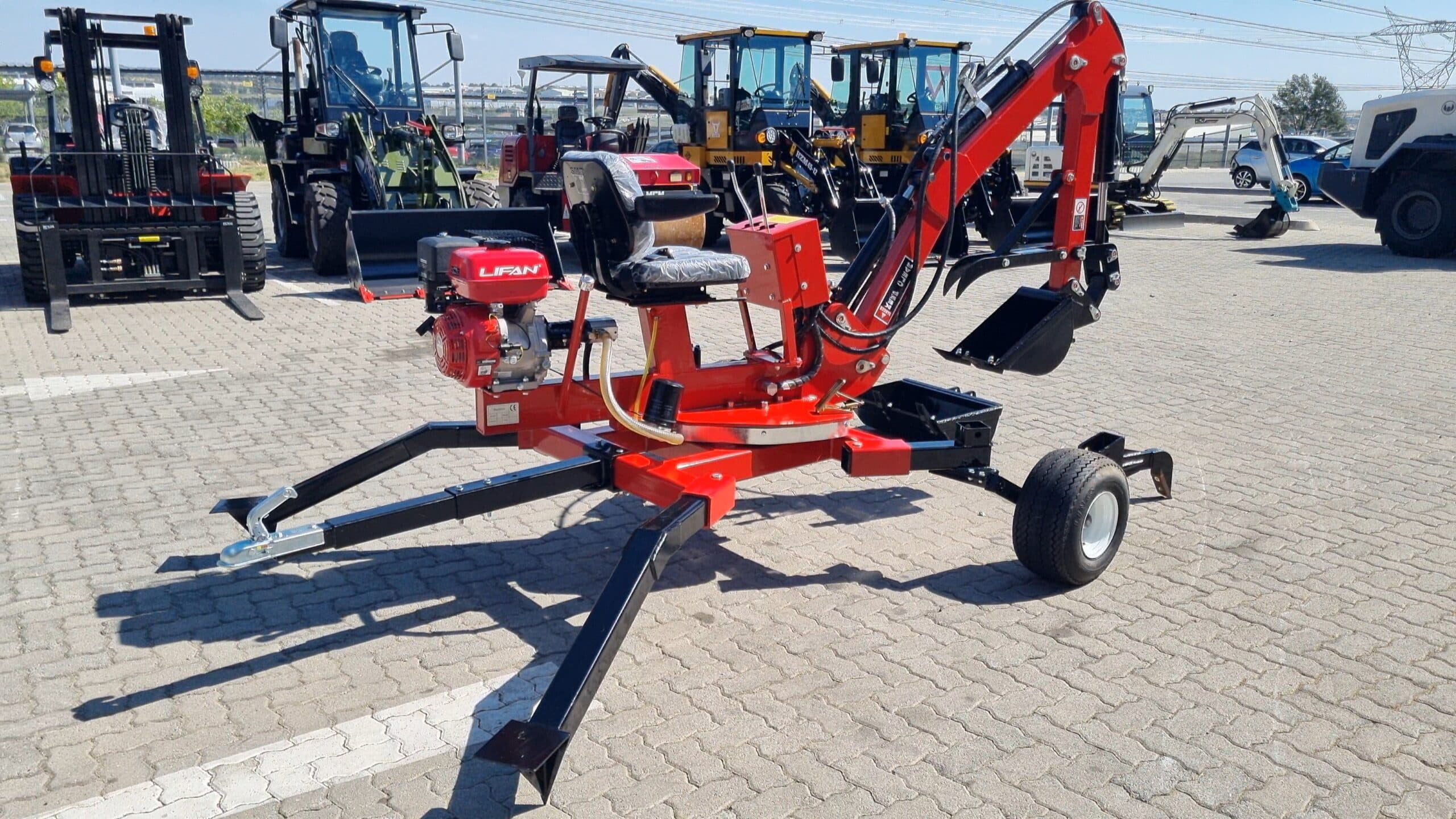 MCM MB300 Mobile Digger