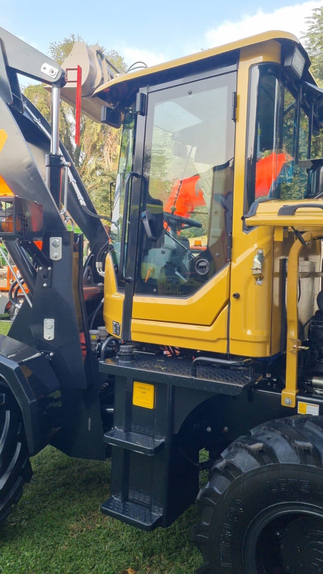 LGMA LM938 Front End Loader