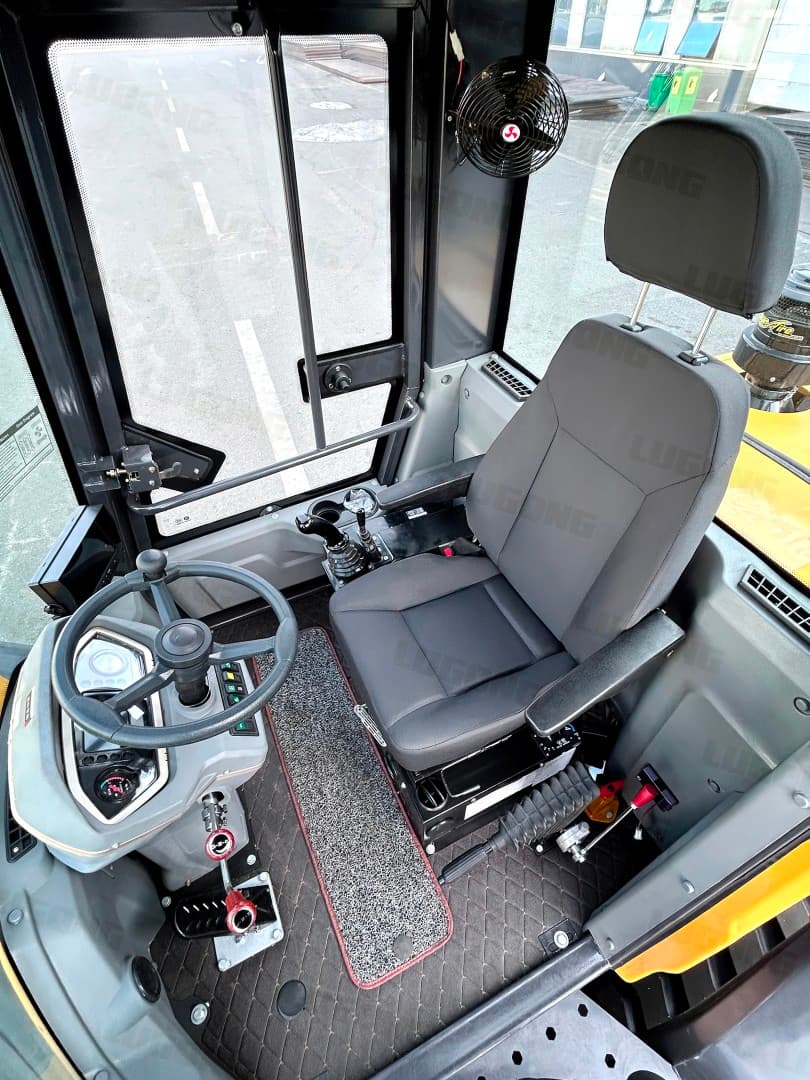 LGMA LG946 Front End Loader