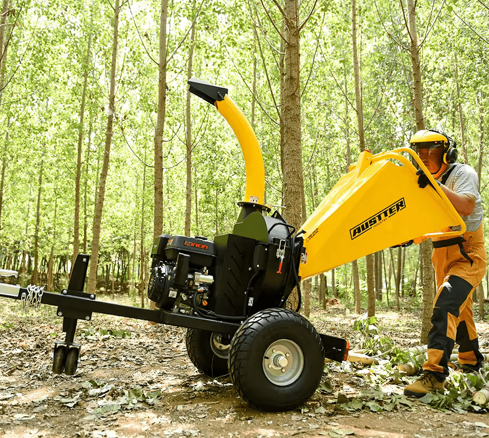 Austter P4205 Petrol Wood Chipper
