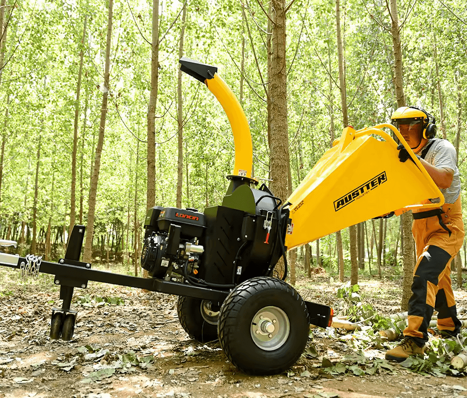 Austter P4205 Petrol Wood Chipper