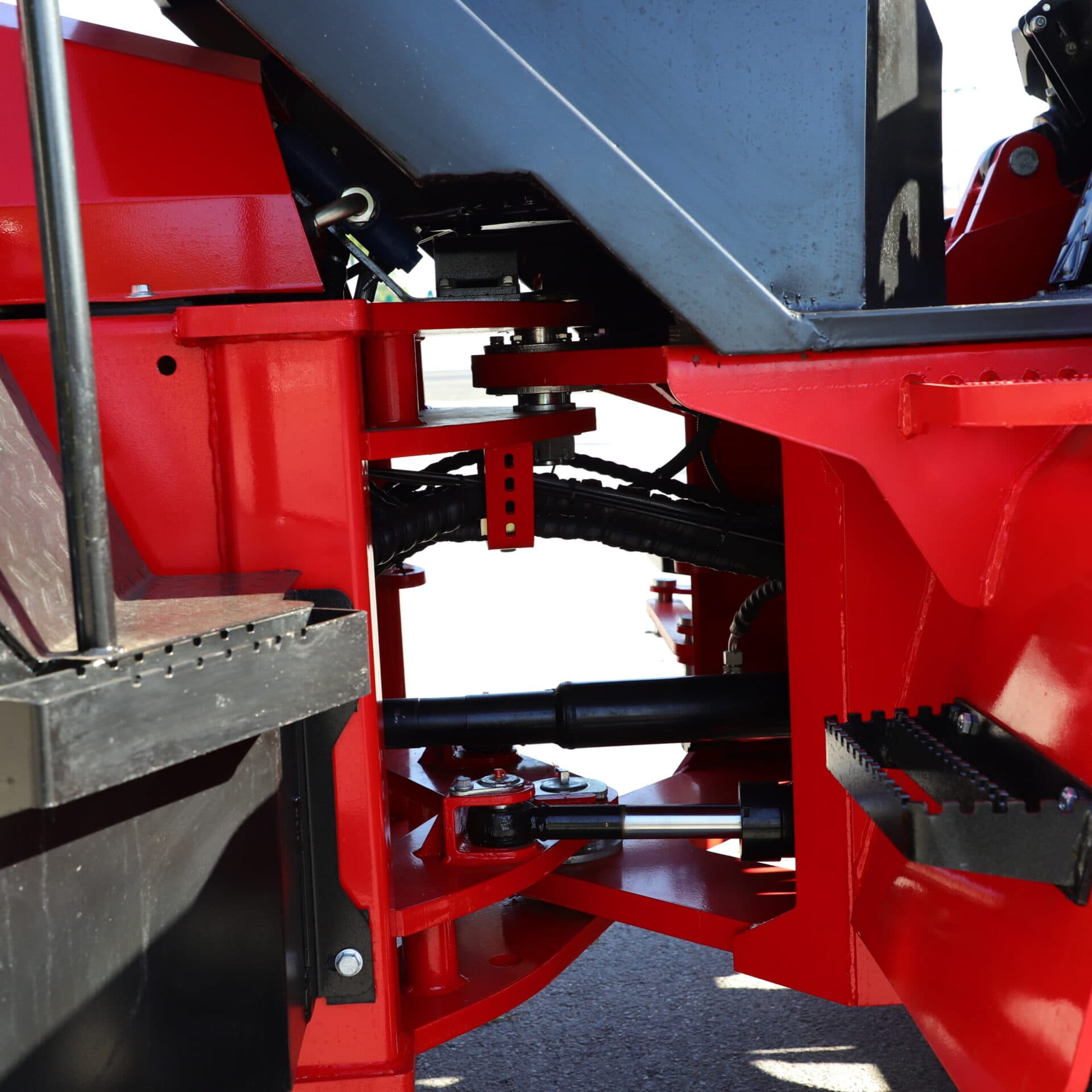 MCM RTL50Q Rough Terrain Forklift