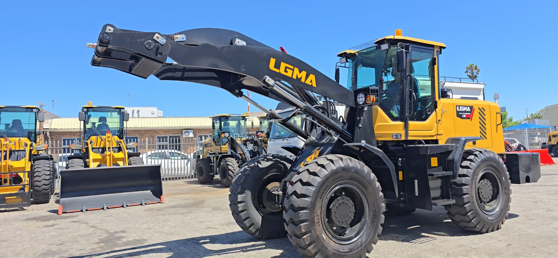 LGMA LM946 Front End Loader