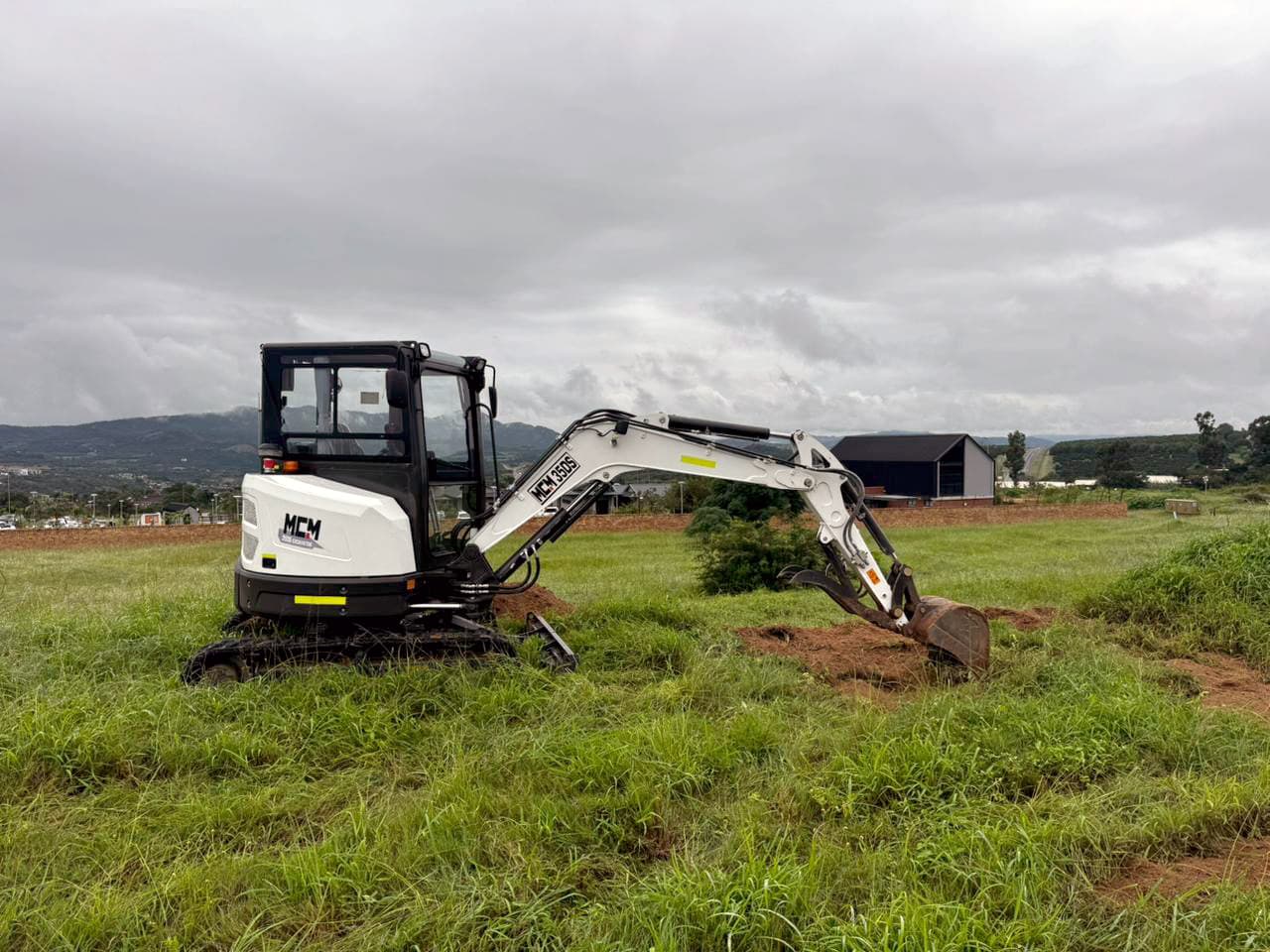 MCM 35DS Mini Excavator For Sale in South Africa