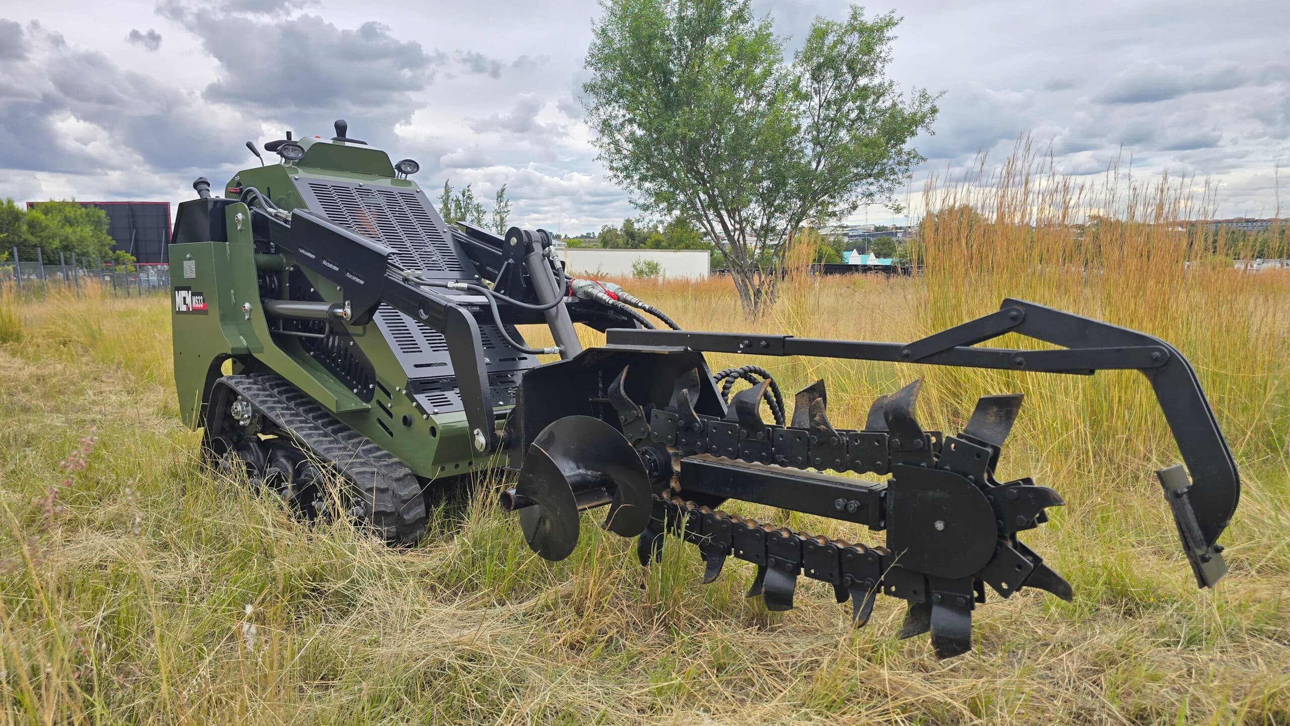 MCM MS33 Mini Skidsteer