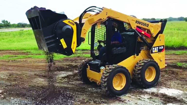 MB-L200 S2 Bucket Crusher