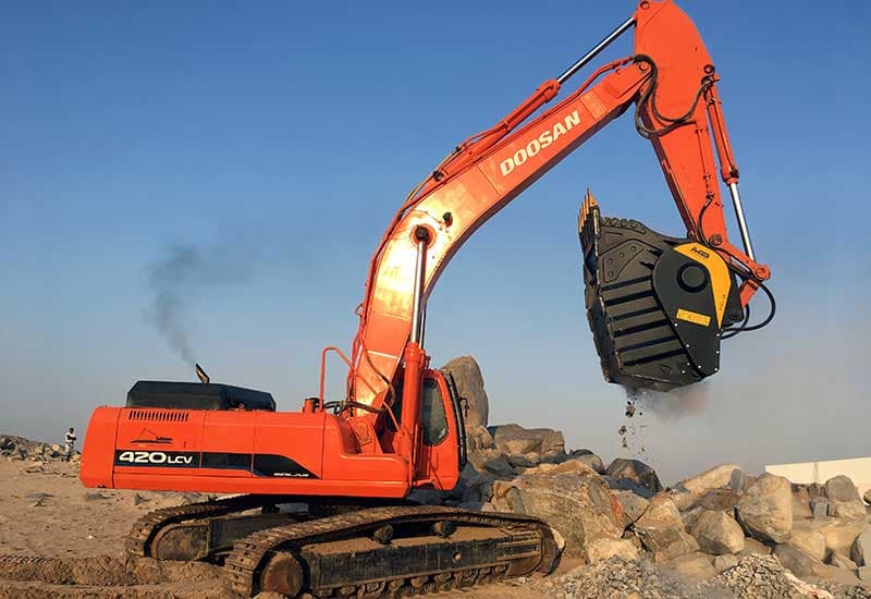 BF135.8 Bucket Crusher