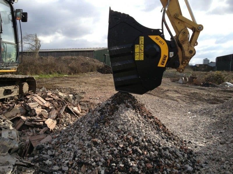 BF60.1 S4 Bucket Crusher