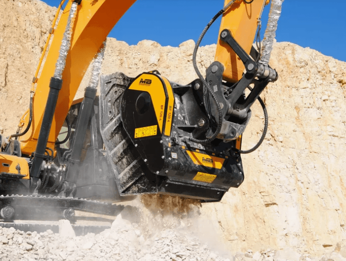 BF120.4 S4 Bucket Crusher