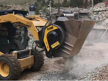 MB-L160 S2 Bucket Crusher