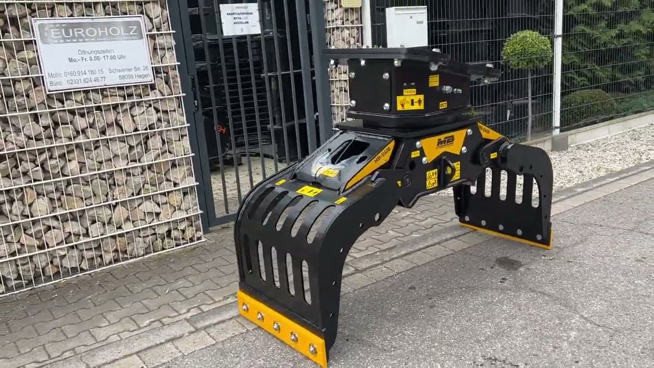 G600 MB Crusher Sorting Grapple