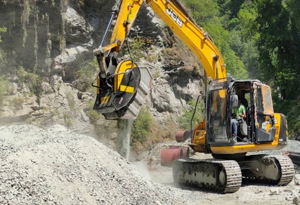 BF60.1 S4 Bucket Crusher