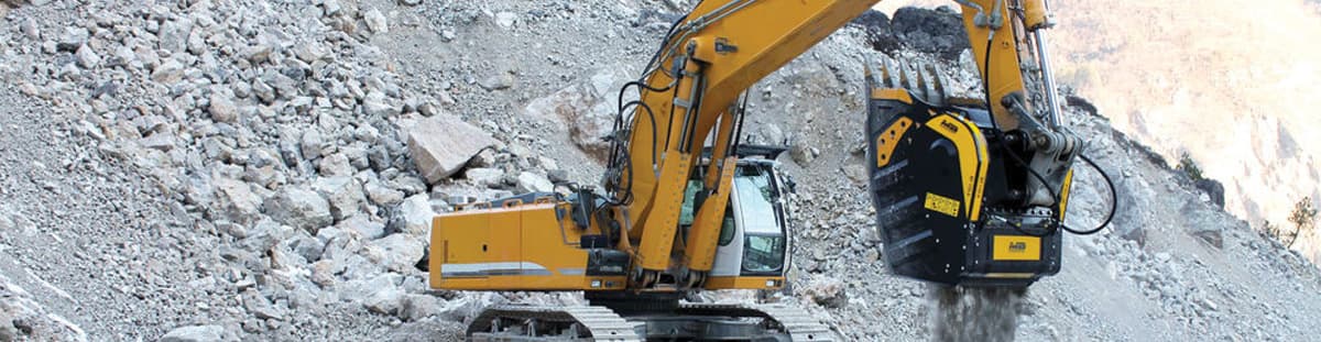 BF150.10 Bucket Crusher