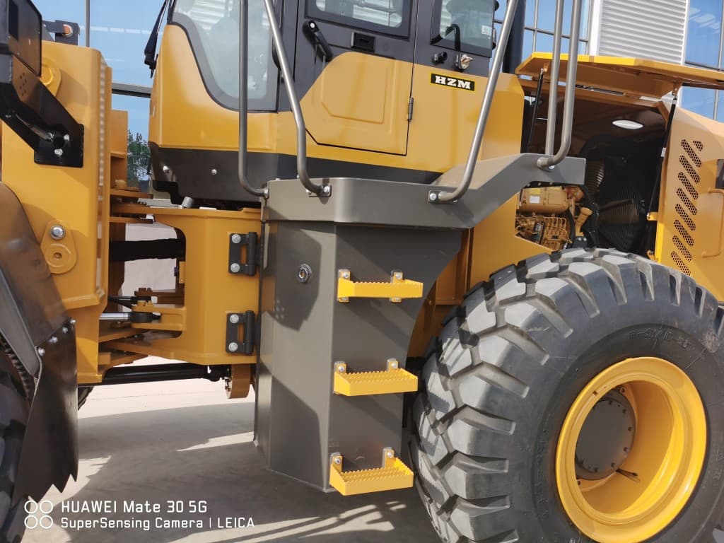 HZM 953 Front End Loader