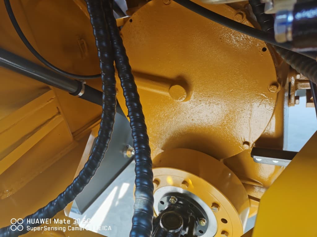 HZM 953 Front End Loader