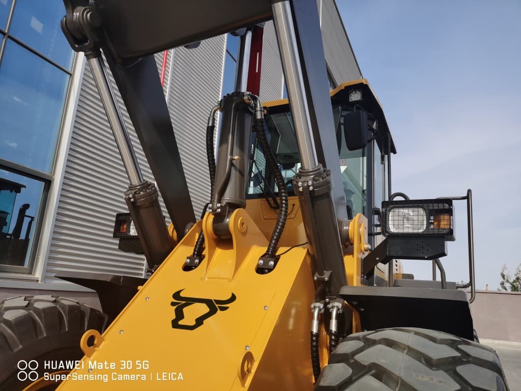 HZM 953 Front End Loader