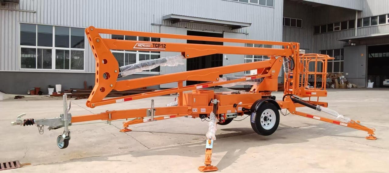 MCM TCP12 Cherry Picker