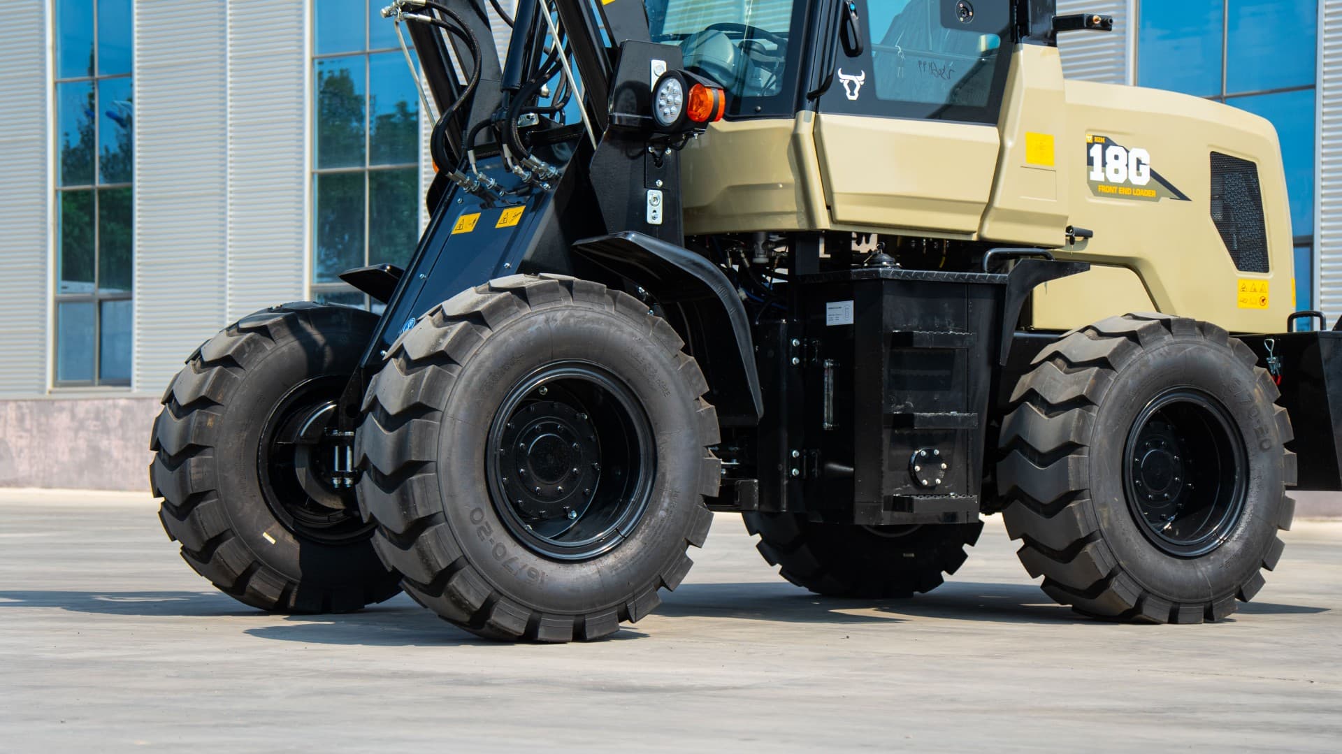 HZM 18G Front End Loader