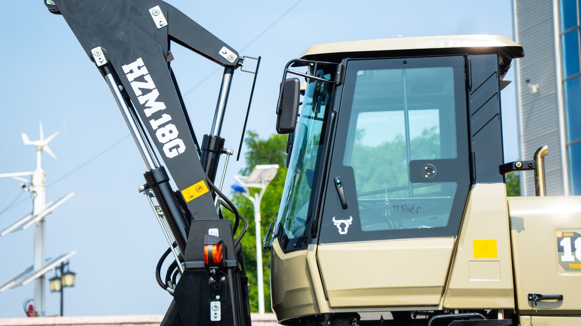 HZM 18G Front End Loader