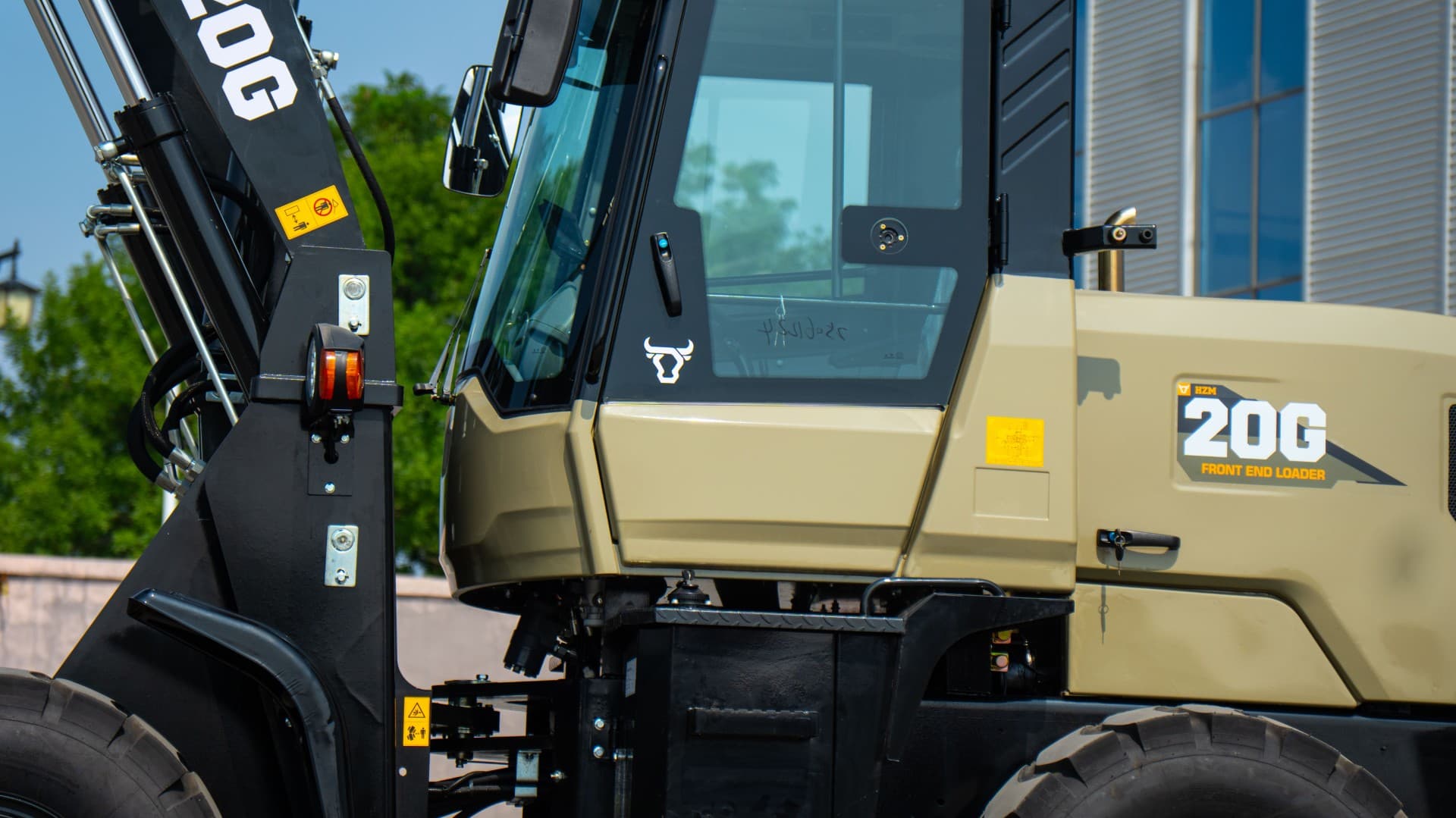 HZM 20G Front End Loader