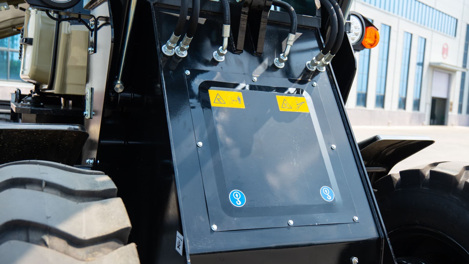 HZM 28G Front End Loader